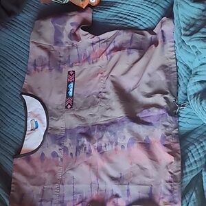 KAVU Tempe shirts in moon tie dye size medium.